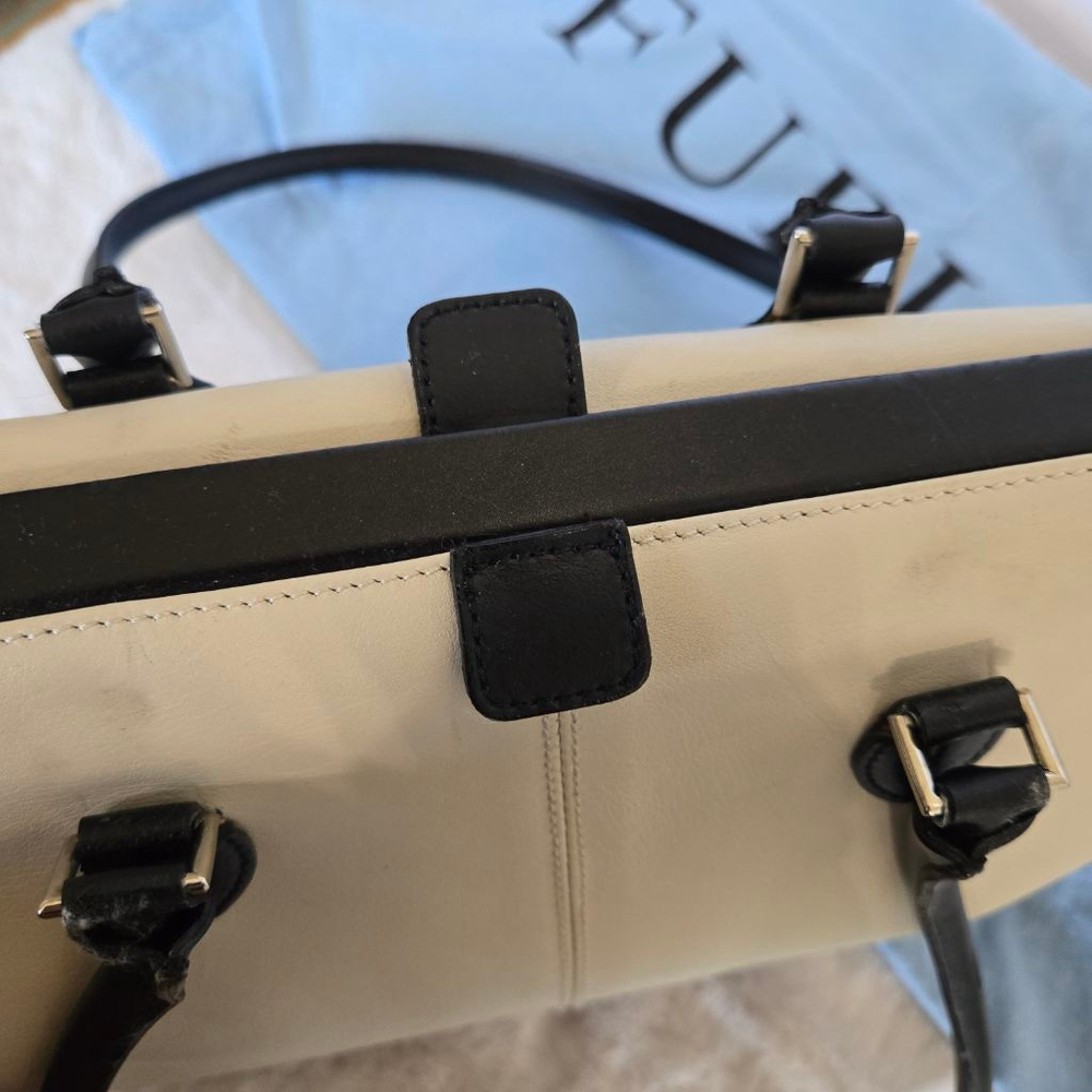 Vintage Furla Two Toned Cream & Black Leather "Doctors" Satchel Handbag - Picture 11 of 15